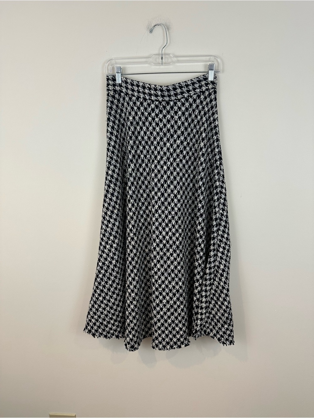 Zara Black and White Houndstooth A-Line Midi Skirt Button Front Size Medium - Picture 7 of 7